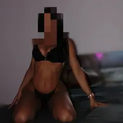 Zina eső masszázs profilkép