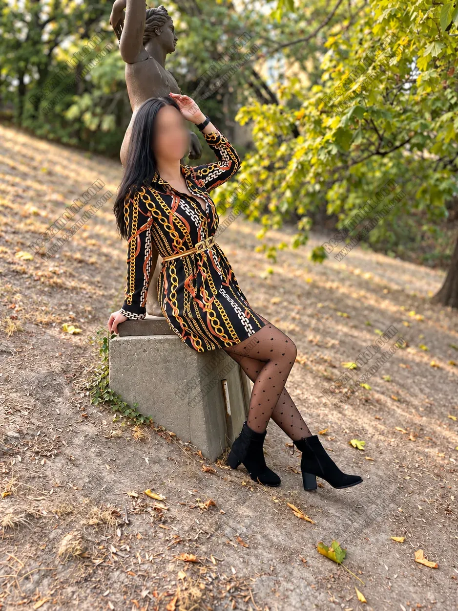 PANNI - +36 30 538 3159 - ESZO masszazs foto